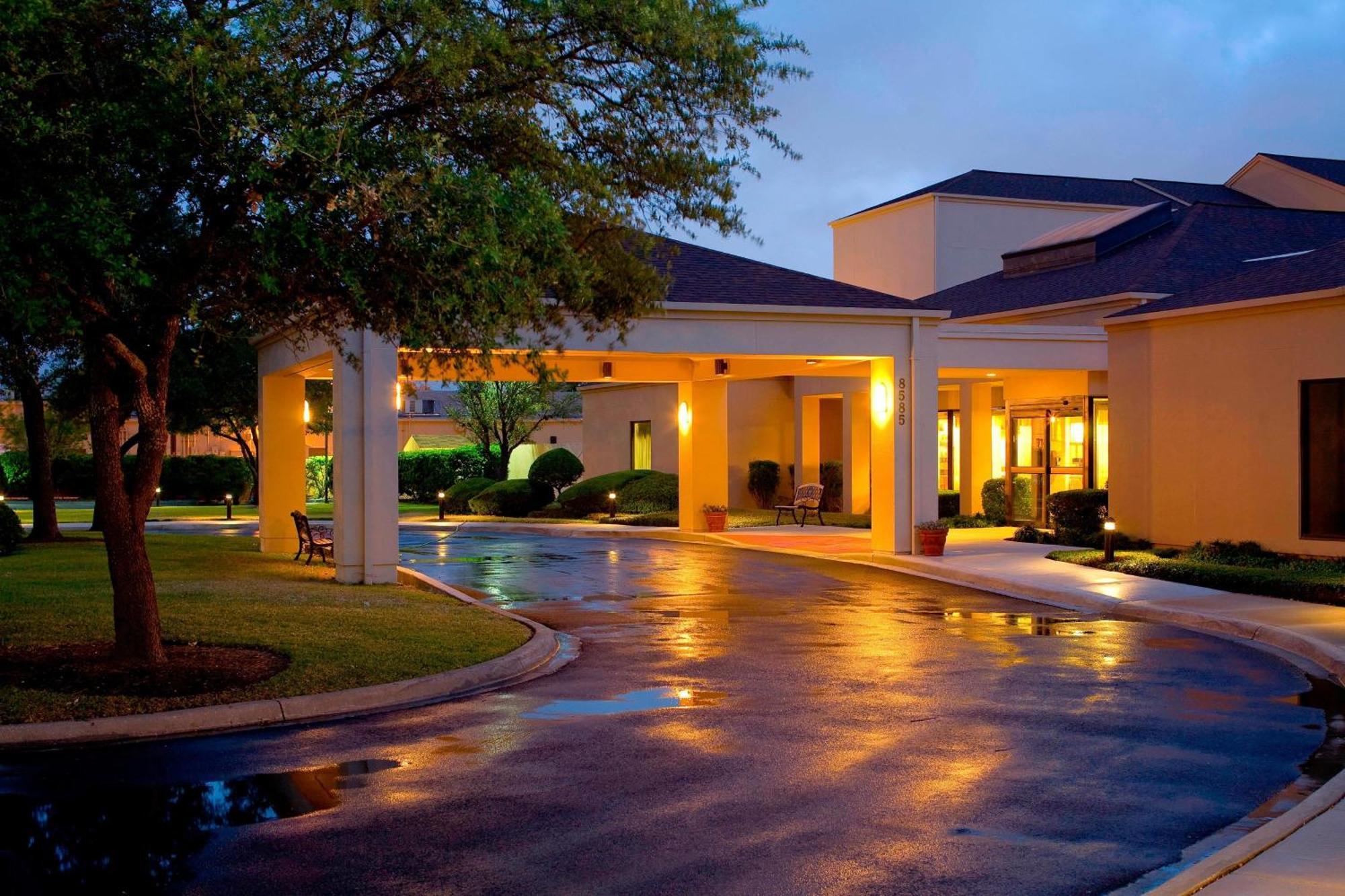 Hotel Courtyard By Marriott San Antonio Medical Center Exterior foto